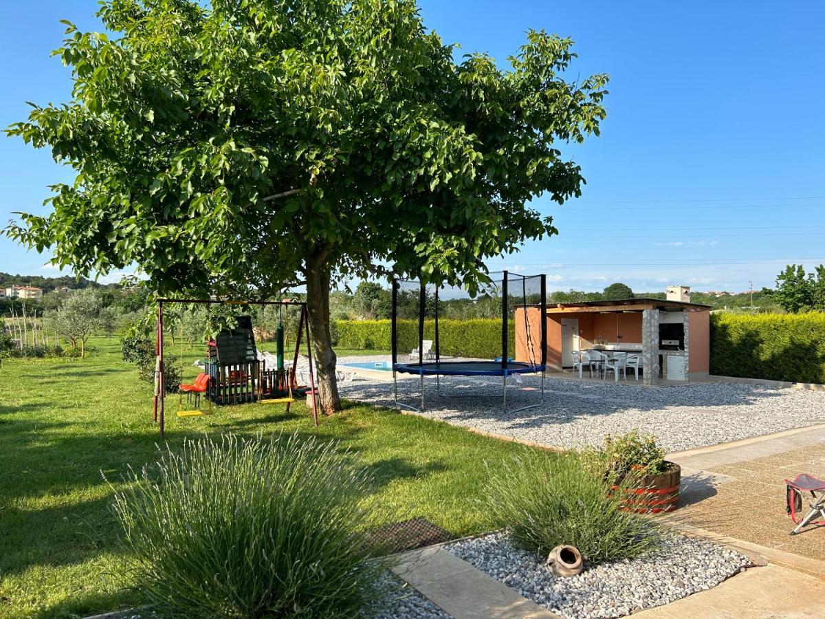 Dora House With Wifi And Outdoor Swimming Pool Villa Pula Buitenkant foto