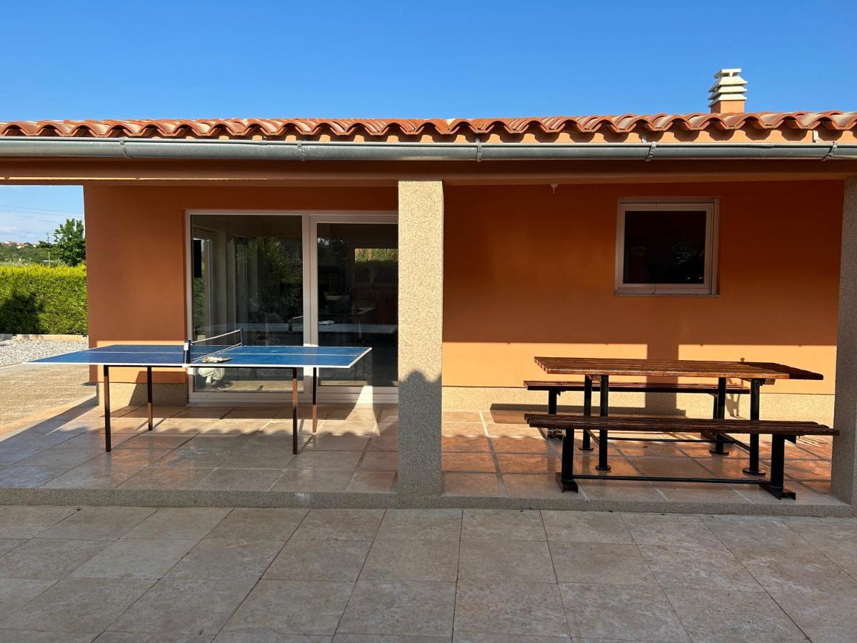 Dora House With Wifi And Outdoor Swimming Pool Villa Pula Buitenkant foto
